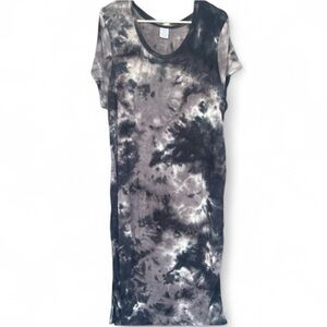 Time and Tru Black and Gray Sheath Midi Dress. Maternity or Not.